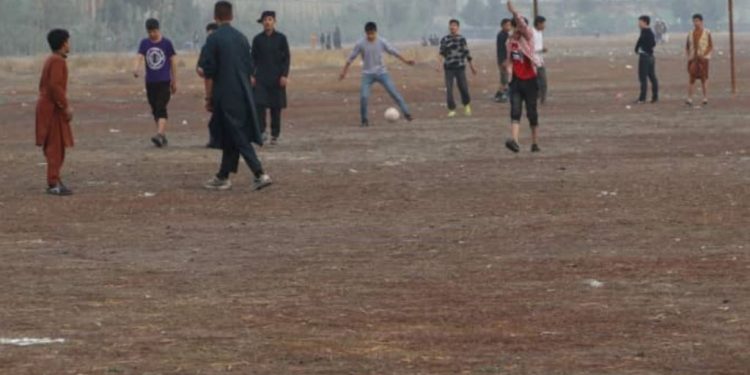 د هرات جامي او صرافانو فوټبال لوبډلو پایلوبې ته لار موندلې