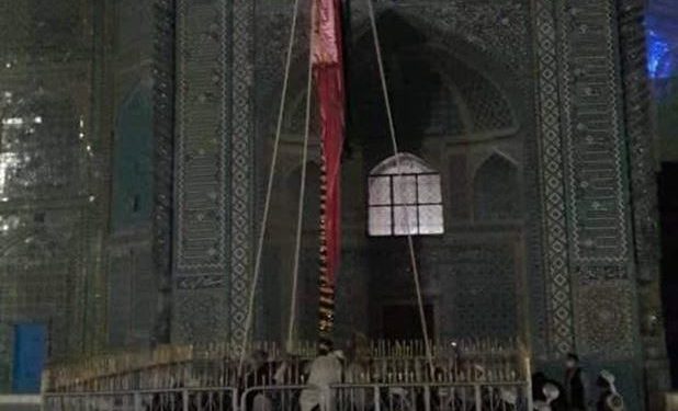 بلخ کې د سخي جنډه د خلکو له حضور پرته پورته شوه