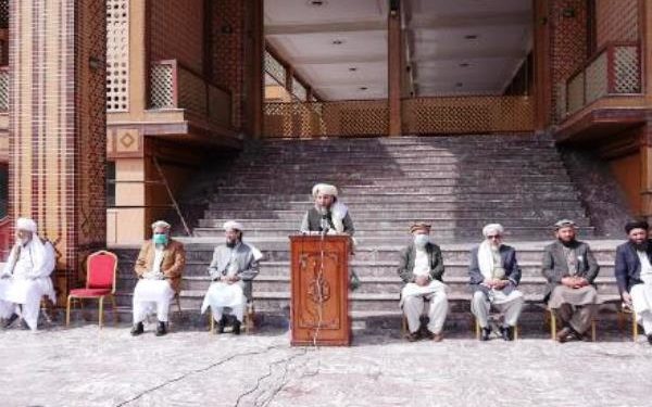 د علماوو عالي کمېسیون: ټولې دیني، مذهبي را ټولیدنې منع او لمونځونه کور کې وکړئ