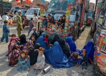 کرونا پاکستان؛ ښايي د افغان کډوالو په کمپونو کې ناورین رامنځ ته شي