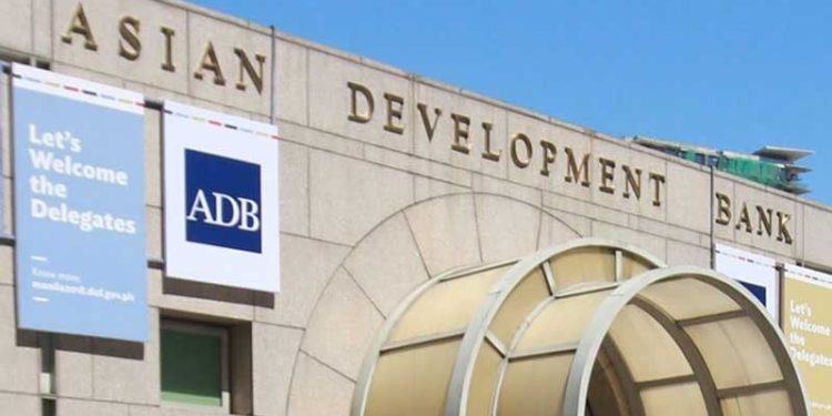 کرونا په اسیا کې؛ پرمختیایي لاسته راوړنې له ګواښ سره مخ کړي