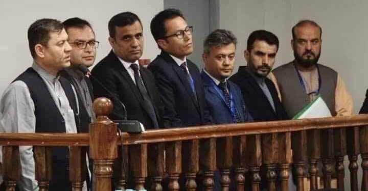 د ټاکنیزو کمیسیونونو پخواني کمشنران له زندانه خوشې شوي