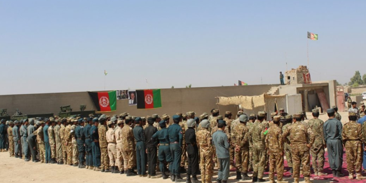 نړیوال څېړونکي: د امریکا او طالبانو ترمنځ توافق افغان جګړه نه شي ختمولی