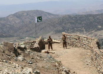 خیبر پښتونخوا کې دوه پاکستاني عسکر وژل شوي دي