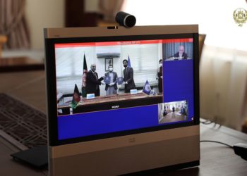 د کانونو د استخراج په برخه کې دوه تړونه لاسلیک شول