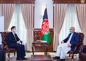 د چین سفیر: د افغانانو په مشرۍ د سولې ملاتړ کوو