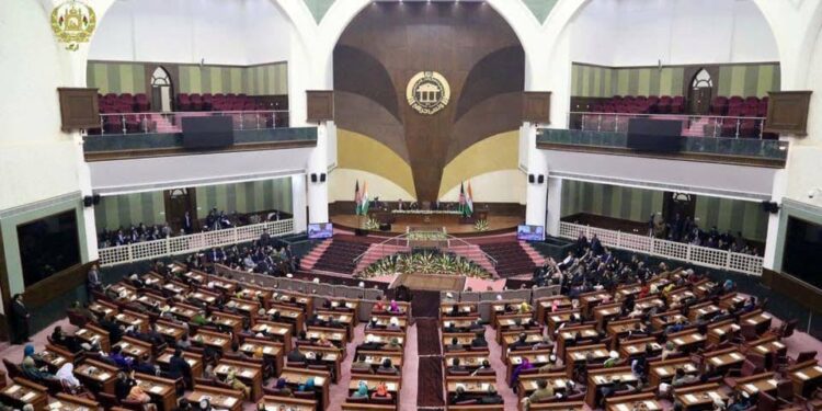 ولسي جرګې له حکومت ؛ غوښتي چې ژر نوي امنیتي نوماند وزیران ور معرفي کړي