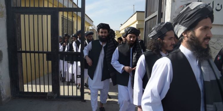افغان حکومت؛ په دوو ورځو کې نږدې ۲۰۰ طالب بندیان خوشي کړي دي