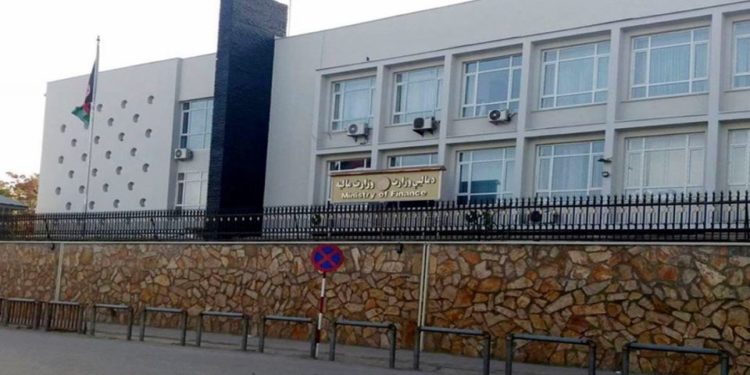 ماليې وزارت: د کرونا دوام به د افغانستان اقتصاد صفر ته را ټیټ کړي