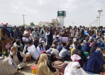 د چمن له لارې درې زره افغانان خپل هېواد ته راغلي دي