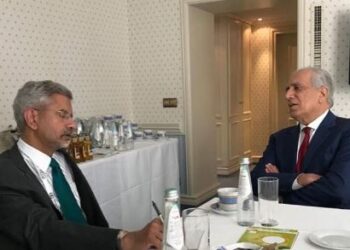 خلیلزاد د سولې پرمختګ په اړه هندي چارواکو سره خبرې کړې
