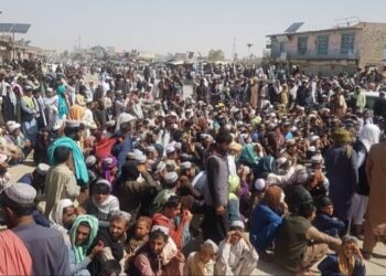 د سپین بولدک-چمن لارې پر تړل کېدو لا هم اعتراضونه دوام لري