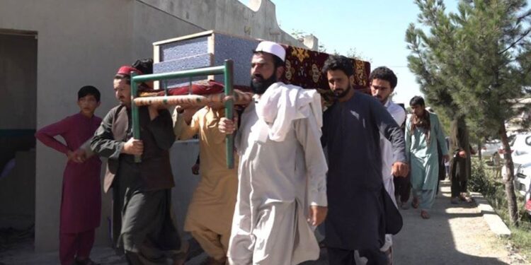 ناپېژانده وسله والو په خوست کې د یوې کورنۍ اووه غړي وژلي