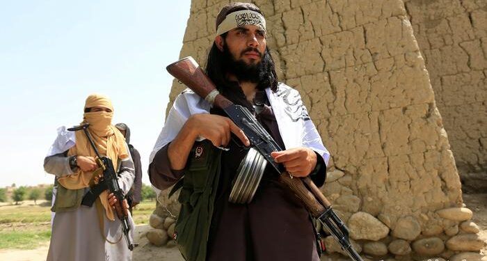 د سولې تر هوکړې وروسته؛ ځينې طالبان د ایران په مرسته خپلو جګړو ته ادامه ورکوي