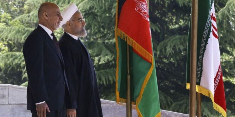 ایرانی ديپلومات: ایران او افغانستان د اړیکو لا پراختیا ته اړتیا لري