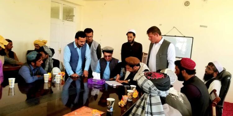 کرنې ریاست: په پکتیکا کې د نږدې ۲۰ میلیونو افغانیو په ارزښت د ۳۹ پروژو تړونونه لاسلیک شول