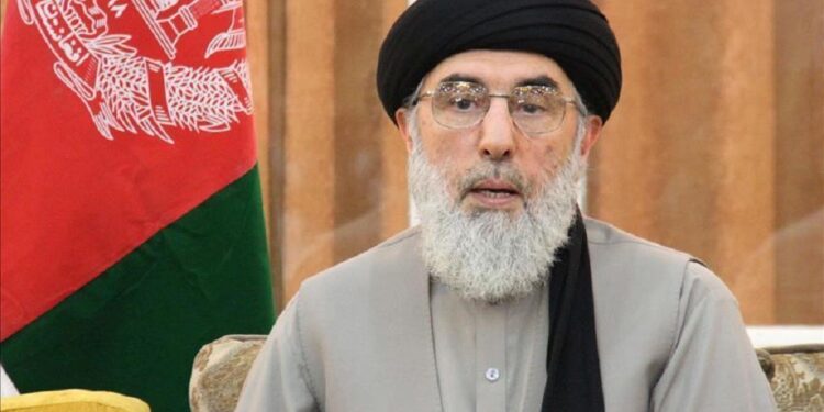 ګلبدین حکمتیار:افغانستان دمګړی هېڅ منتخب ولسمشر نه لري