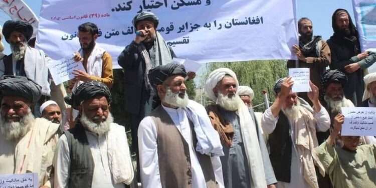 کوچیان: حکومت دې د علي پور ملېشې مهار کړي