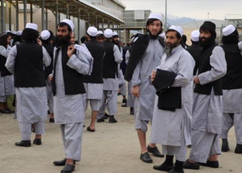 افغان حکومت: د طالبانو شپږ سوه بندیان نه خوشي کوو