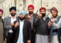 هند ۷۰۰ افغان سېکانو او هندوانو ته دایمي ویزې ورکوي
