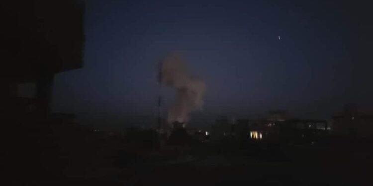 لوګر کې موټر بم چاودنې ۸۰ کسانو ته مرګ ژوبله اړولې ده