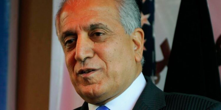 خلیلزاد: د ځواکونو ایستل د سولې هوکړې بشپړ تطبیق سره تړاو لري