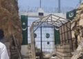 د دور بابا اوسیدونکي:حکومت دې پاکستاني دروازه ونړوي،کنه خپله به لاس په کار شو