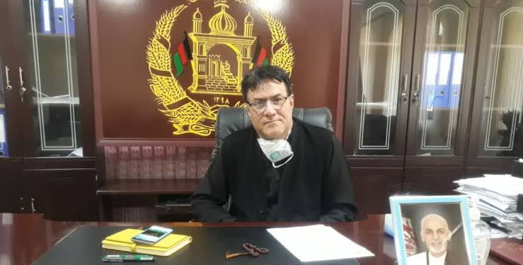 د نورستان والي له یوه وسله وال برید روغ وتلی دی