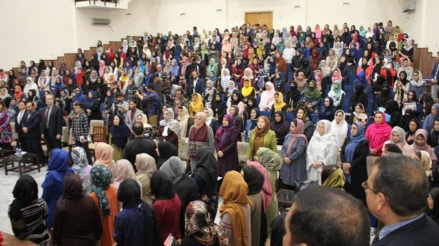ديپلومات نشریه: امریکا او نړیواله ټولنه دې د افغان مېرمنو پر حقوقو تمرکز وکړي