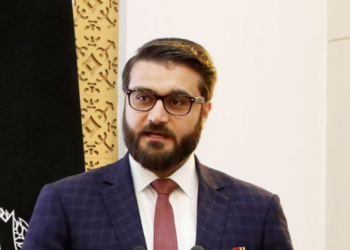 محب: طالبان باید ځانونه له غلامۍ خلاص کړي