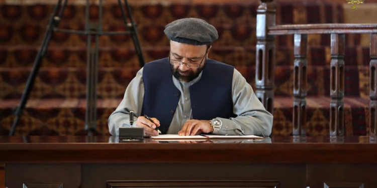 له مخالفتونو سره سره؛ نړیوال بانک سره د ملي دسترخوان سند لاسلیک شو