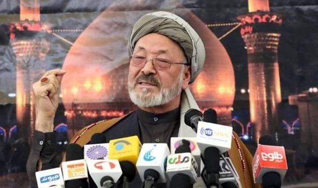 کریم خلیلي: طالبان پخوا لا خبرو ته تیار وو، ولسمشر غني چمتوالی نه لاره