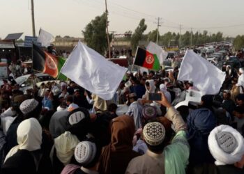 د سولې اړوند پرمختګونه، ولسي غوښتنې، فرصتونه او خنډونه