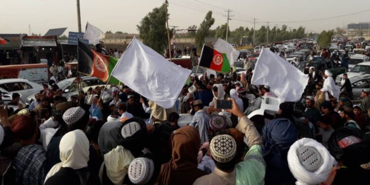 د سولې اړوند پرمختګونه، ولسي غوښتنې، فرصتونه او خنډونه