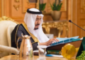 ملک سلمان څلور دولتي چارواکي د فساد په تور ګوښه کړي دي