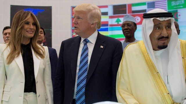 ملک سلمان: د فلسطین مسئلې تر حل پورې،له اسراییلو سره اړیکې نه پالو
