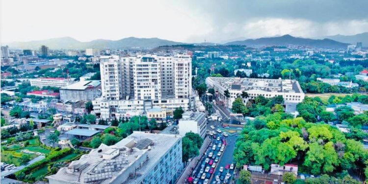 پانګونې اداره: نا امنۍ او فساد هېواد کې د پانګونې مخه ډب کړې