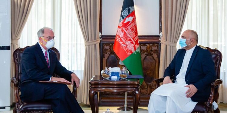 امریکايي او افغان چارواکو؛ د طالبانو له لوري د تاوتریخوالي پر کمولو ټینګار کړی