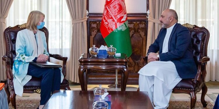 برېتانیا: د بین الافغاني مذاکراتو د بریا لپاره اوربند خورا مهم دی
