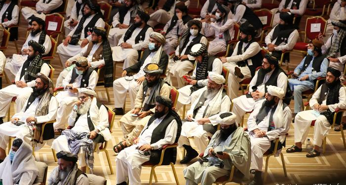 افغان مېرمنې طالبانو ته؛د خپلو میندو لپاره سوله وکړئ او جګړه ودروئ