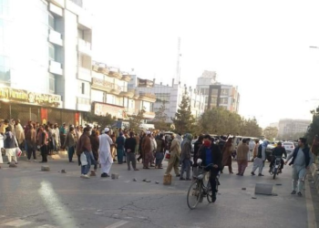 لاریون کوونکي: د پاکستان سفارت کې پراخ فساد د کارونو د ځنډ سبب دی