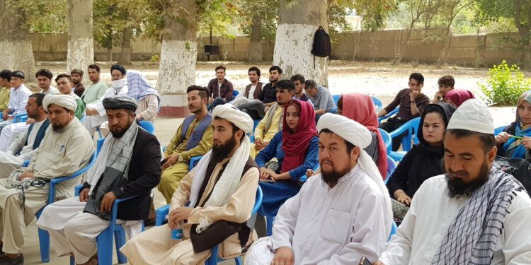 دیني عالمان: حکومت او طالبان؛ د خپلو ګټو لپاره اوربند او سولې ته زړه نه ښه کوي