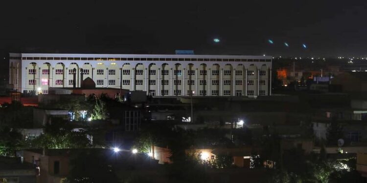 البرز د لوړو زده کړو خصوصي موسسه