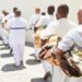 د اماراتو حکومت؛له بنده خوشې شوي افغان بندیان افغانستان ته لېږل کېږي