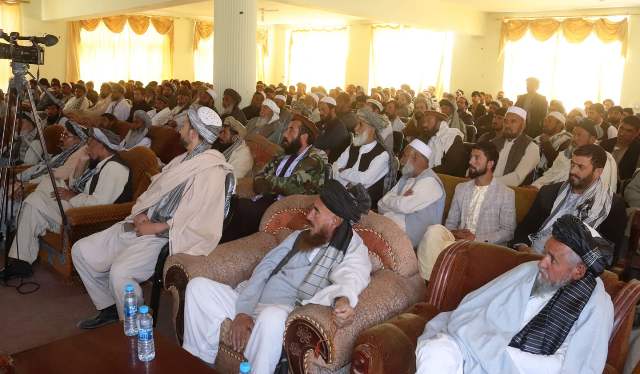 سيداکبر آغا:د پردۍ استخباراتي جګړې د اوږدېدو مخنیوی دې وشي