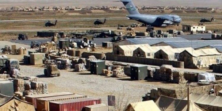 امریکايي ځواکونو؛ په افغانستان کې خپلې لس اډې تخلیه کړې دي
