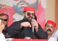 ایمل ولي خان: د پښتنو وینه سمیع الحق ارزانه کړه