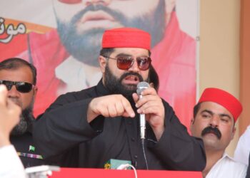ایمل ولي خان: د پښتنو وینه سمیع الحق ارزانه کړه