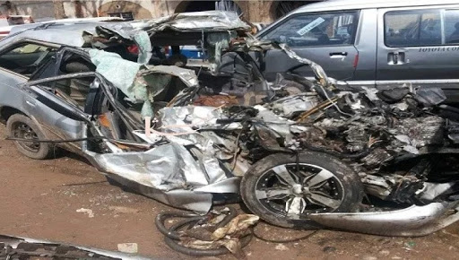 یوازې جګړه نه ده؛ تېرو اتو میاشتو کې ترافیکي پېښو ۶۱۹ کسان مړه کړي