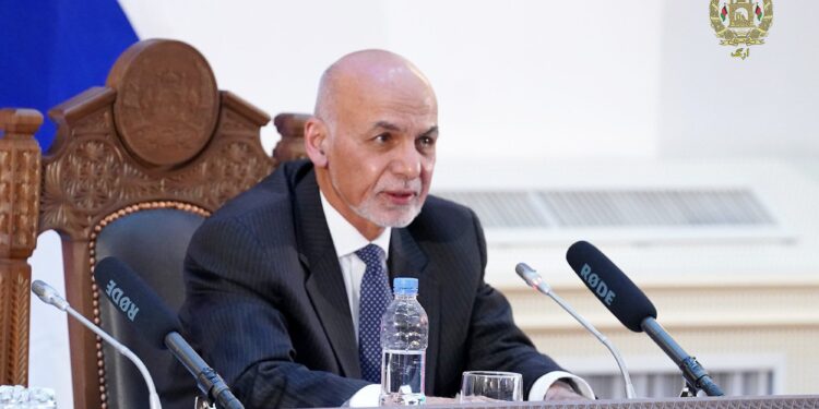 ولسمشر غني: ډېری ولسوالۍ مو بېرته د طالبانو له کنټروله ایستلې